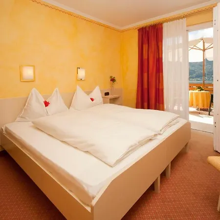 St. Oswalderhof Bed & Breakfast Portschach am Woerthersee